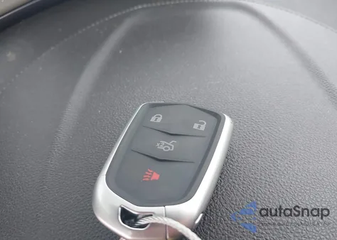 2018 Chevrolet Impala 1Lt z USA, uszkodzony, nr VIN 2G1105S32J9111562